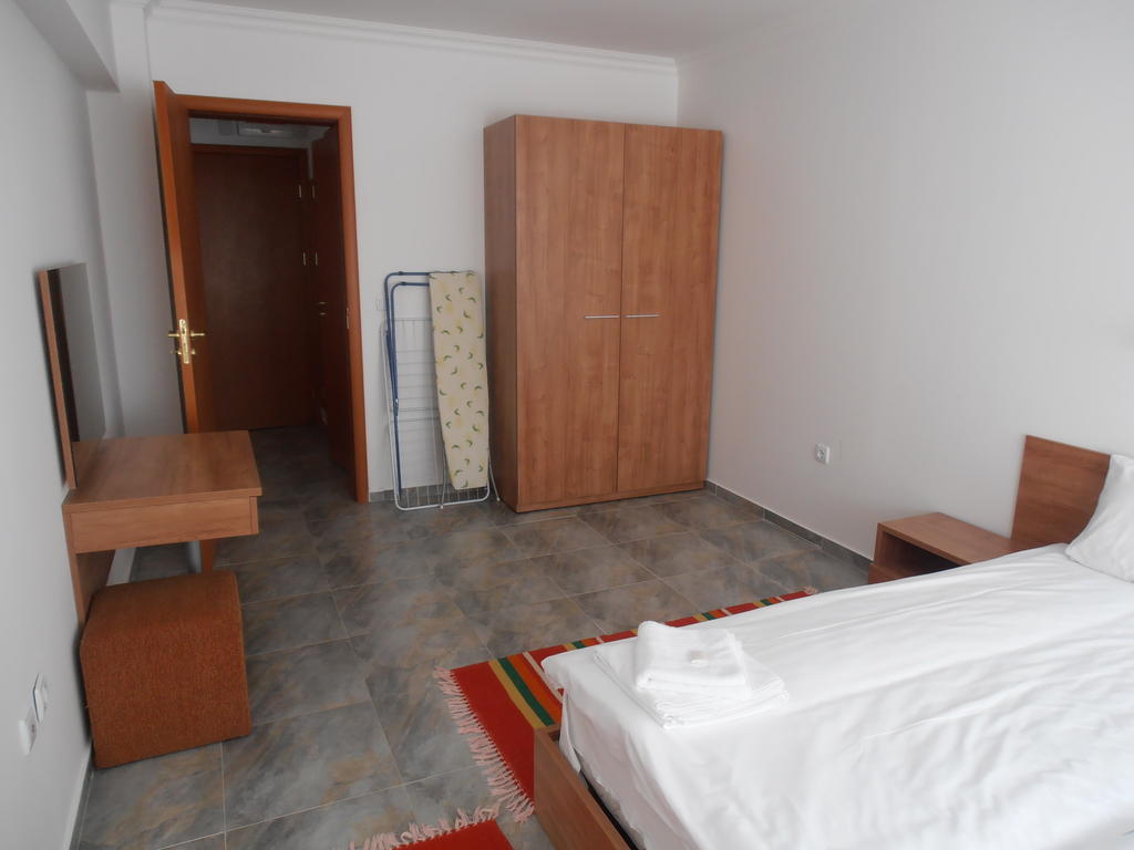 Monastery 3 Apartments Tmf 팜포로보 외부 사진
